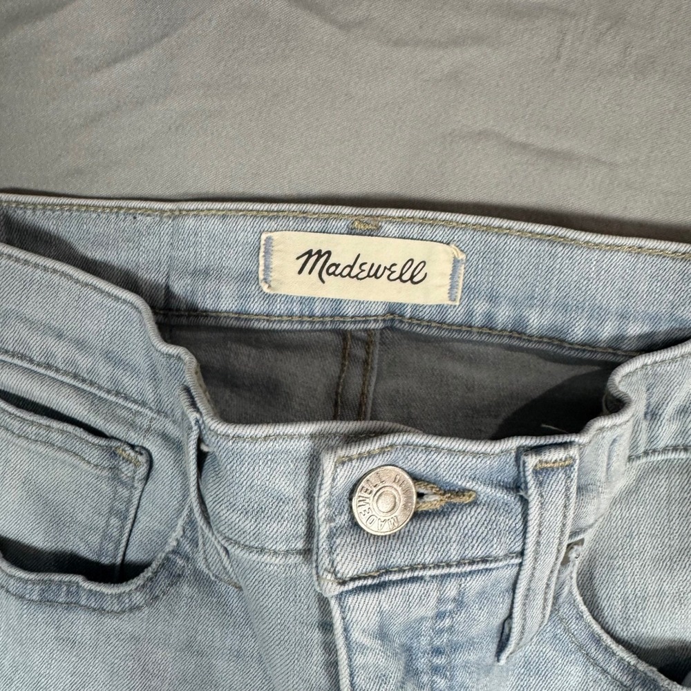 Madewell 9" Mid-Rise Skinny Crop Jeans Light Wash Blue Denim Sz 25 Chic Classic - Picture 3 of 10